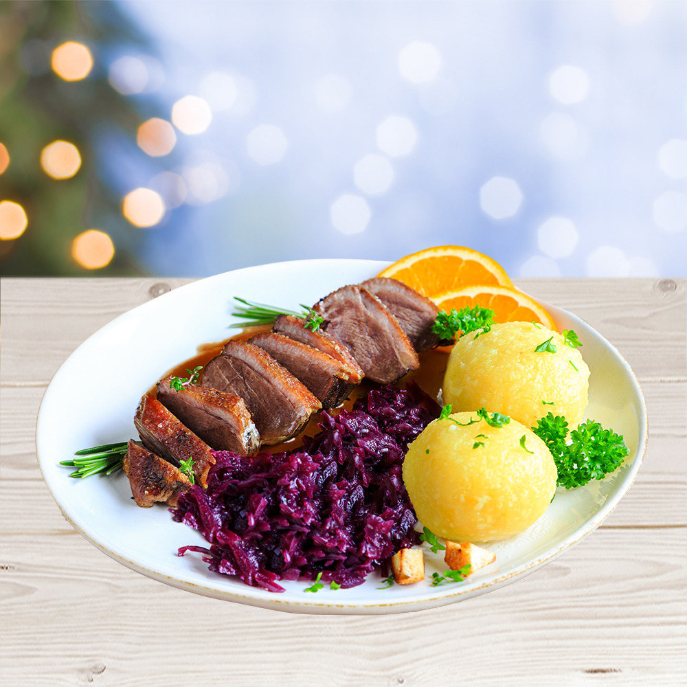 Festmahl Gänsebrust 2 x mit Rotkohl und Kloßteig und Sauce